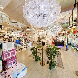 Specialty Lighting and Bulbs