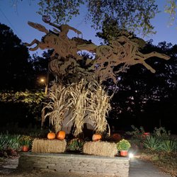 Headless Horseman Statue