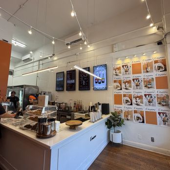 L'moon Creamery - Pasadena - Ice Cream & Frozen Yogurt Near Me - Pasadena, California L'moon Creamery - Pasadena - Ice Cream & Frozen Yogurt Near Me - Pasadena, California
