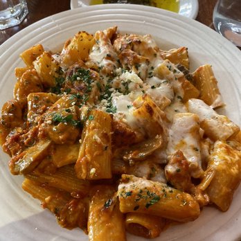 Lo Conte's Restaurant - Chicken Maranga - Italian Near Me - Boston, Massachusetts Lo Conte's Restaurant - Chicken Maranga - Italian Near Me - Boston, Massachusetts