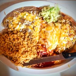 Garcia's Restaurant - Cheese enchilada and chili rilleno combo.