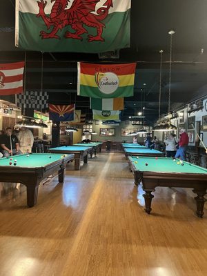 Uptown Pubhouse by null
