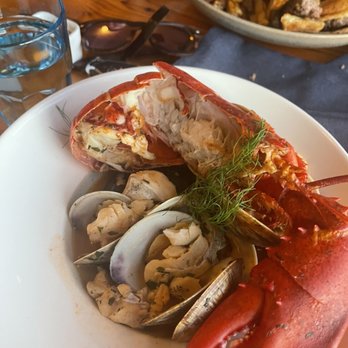 Water Street Kitchen - Cioppino - Bars Near Me - Woods Hole, Massachusetts