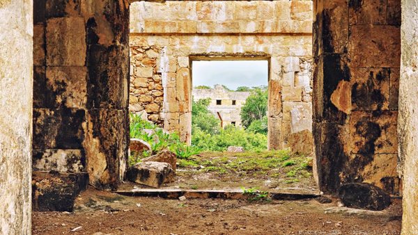 Uxmal by null