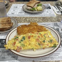 Canary's Family Restaurant - Greek Omelette