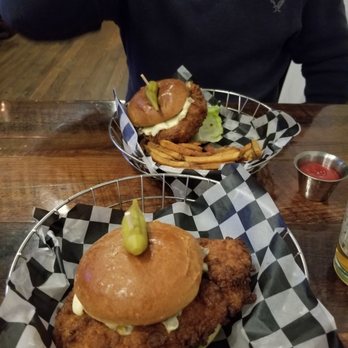 Sidebar On Main - Chicken sandwich - Bars Near Me - Sumter, South Carolina