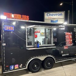 Red Chilies - Food truck