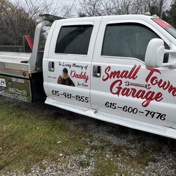 Small Town Garage - Towing Near Me - Cottontown, Tennessee Small Town Garage - Towing Near Me - Cottontown, Tennessee