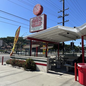 GiGi's Pizza - Pizza Near Me - Gardena, California