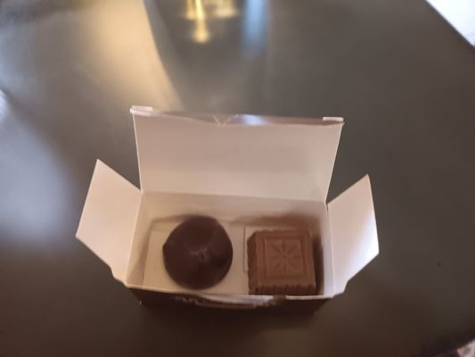 AJ Chocolate House by null