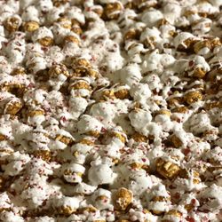 South Bend Chocolate Co - Christmas Cookie Crunch