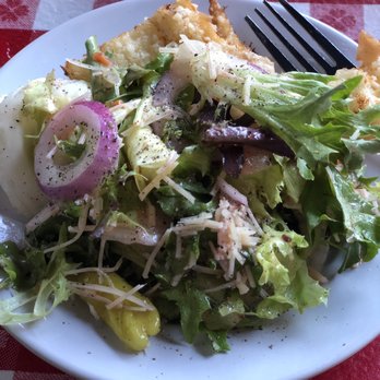 Vinny Vanucchi's - House Salad - Italian Near Me - Galena, Illinois