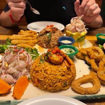 Asu Mare Barra Cevichera Palermo - Trío Marino Asu Mare Barra Cevichera Palermo - Trío Marino