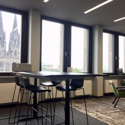 Design Offices - Domblick aus dem 7. Stock!