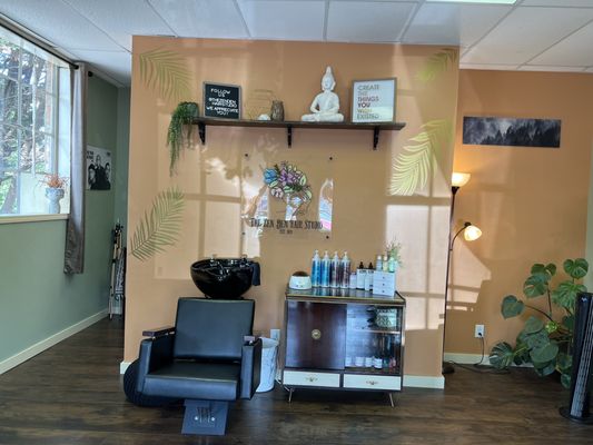 THE ZEN DEN HAIR STUDIO - Updated January 2025 - 12 Photos - 2000