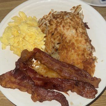 Seree Coffee Shop - Hash brown breakfast - Breakfast & Brunch Near Me - Los Angeles, California