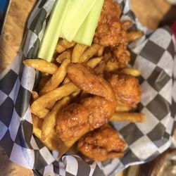 Kilcare Bar and Grill - Mild boneless wing basket