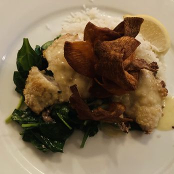 KingFisher - Macadamia Nut Crusted Hawaiian Fish - Seafood Near Me - Tucson, Arizona KingFisher - Macadamia Nut Crusted Hawaiian Fish - Seafood Near Me - Tucson, Arizona