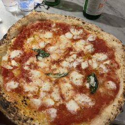 margherita pizza