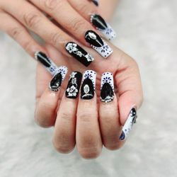 Okie Nails