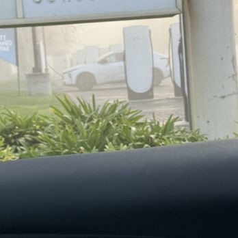Tesla Supercharger - Super charger - EV Charging Stations Near Me - Bakersfield, California Tesla Supercharger - Super charger - EV Charging Stations Near Me - Bakersfield, California
