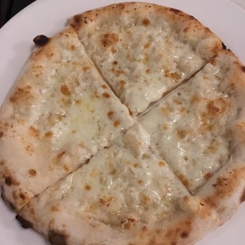 La Pizzeria - Garlic cheese bread - Pizza Near Me - Campbell, California La Pizzeria - Garlic cheese bread - Pizza Near Me - Campbell, California