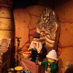 Gotta love giant Lego scenes!