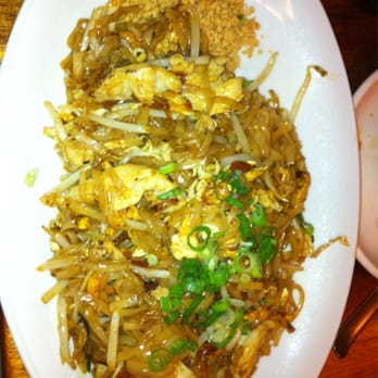 Lemongrass - Pad Thai - Thai Near Me - Berlin, BE