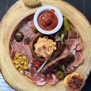 Bites & Bubbles - Charcuterie board - Wine Bars Near Me - Orlando, Florida