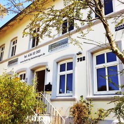 Föhring Bestattungen - Unsere Filiale Hamburg Ohlsdorf Tel.: 636 52 202