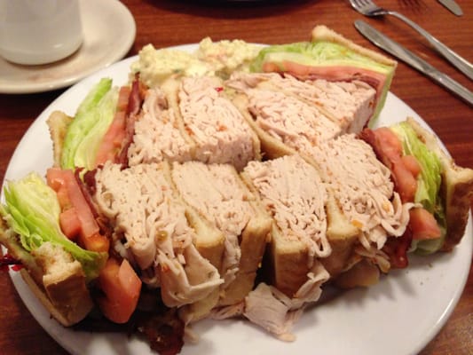 Murray's Deli by null