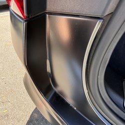 Bubbles everywhere - do not use Tampa Auto Wraps