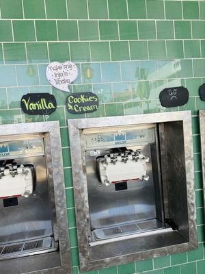 Toppings Yogurt by null
