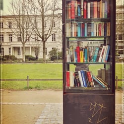 Bücherkasten Poppelsdorfer Allee - .. Nimm uns mit.. !!