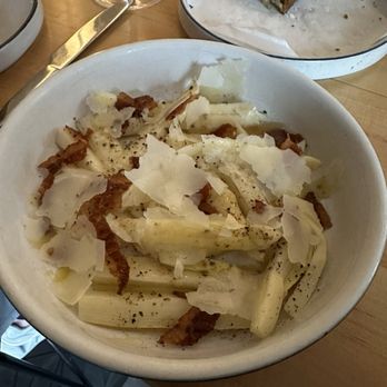Misi - White asparagus - Italian Near Me - Brooklyn, New York Misi - White asparagus - Italian Near Me - Brooklyn, New York