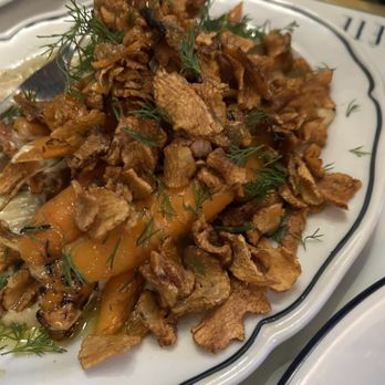 Fete - Carrots and sun choke - New American Near Me - Honolulu, Hawaii