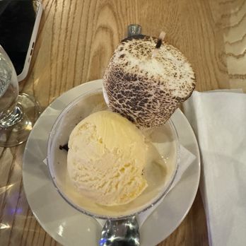 La Lanterna Restaurant & Caffe - Brownie with vanilla ice cream - Italian Near Me - Yonkers, New York