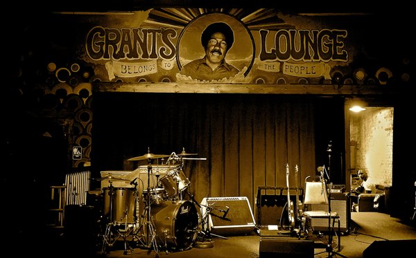Grant's Lounge by null