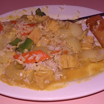 Best Hong Kong Dining - Curry tofu lunch special with fried rice. There was too much eggs in the rice. If I come back I'm getting it with white rice instead. - Chinese Near Me - Mesa, Arizona Best Hong Kong Dining - Curry tofu lunch special with fried rice. There was too much eggs in the rice. If I come back I'm getting it with white rice instead. - Chinese Near Me - Mesa, Arizona