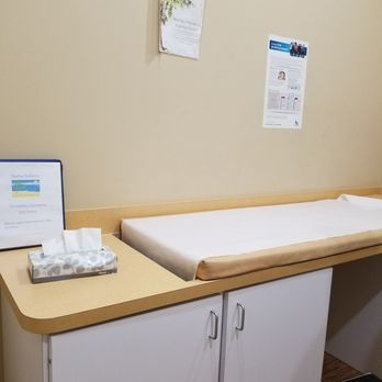 Beaches Pediatrics - Simple check up room - Pediatricians Near Me - Jacksonville, Florida Beaches Pediatrics - Simple check up room - Pediatricians Near Me - Jacksonville, Florida