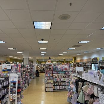 Daiso - Huge Daiso Store - Discount Store Near Me - San Jose, California