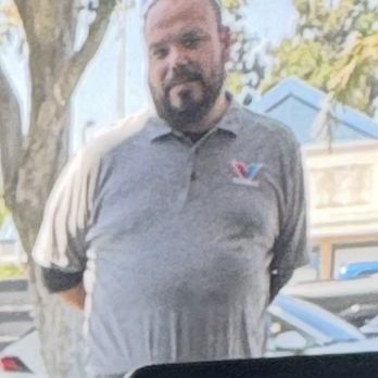 Valvoline Instant Oil Change - This guy should be fired - Oil Change Stations Near Me - Orange, California
