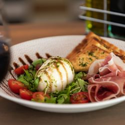 Divieto Ristorante - Coral Springs - Burrata e Prosciutto