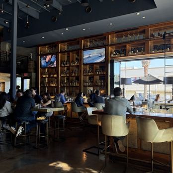 GRANVILLE - Bar - New American Near Me - Pasadena, California