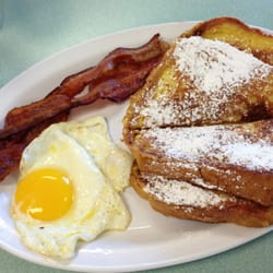 Grover Station Grill - Breakfest!