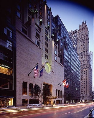 Four Seasons Hotel New York by null