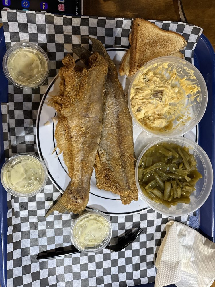 Food from Big Will's Soul Food