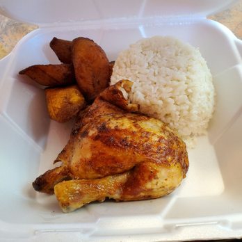 La Granja - chicken, rice, and potatoes in a styrofoam container - Seafood Near Me - Boynton Beach, Florida