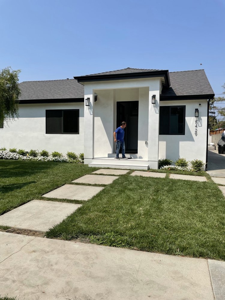 Slide of Lions Investment Group