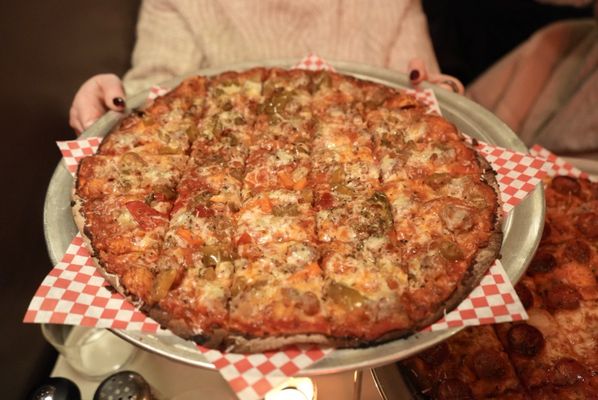 PIZZ'AMICI by null